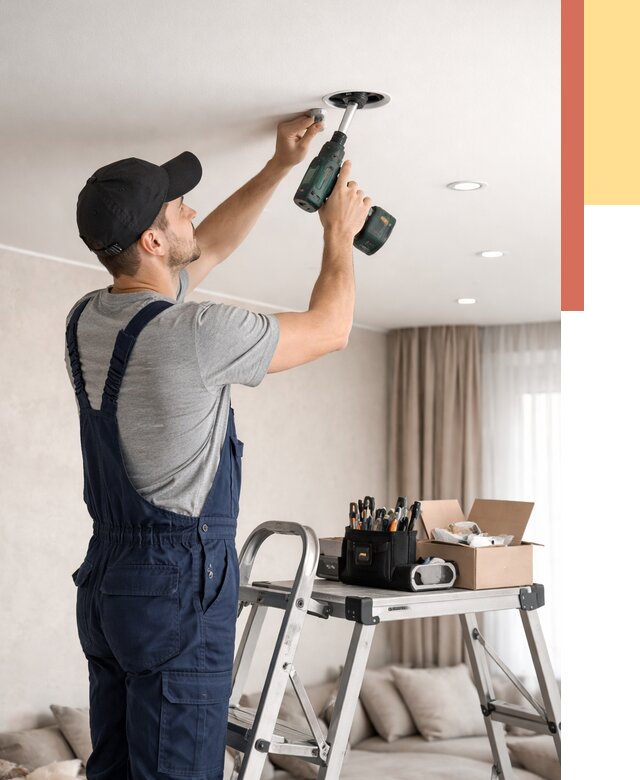 Установка и монтаж точечных светильников в натяжной потолок в Салехарде от 1927 руб. | ОТДЕЛОЧНИК-Слх